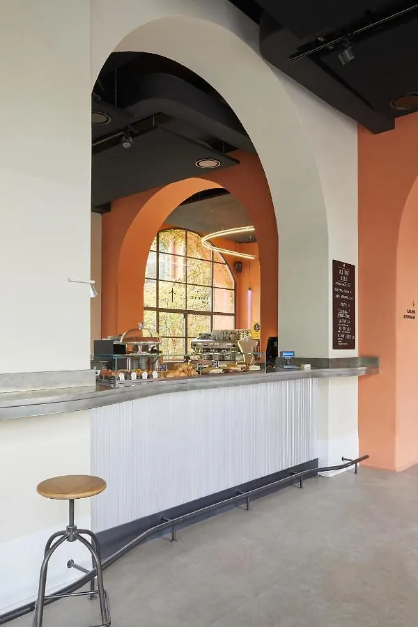 Combo Milano Hostel 0*, Milan Italy